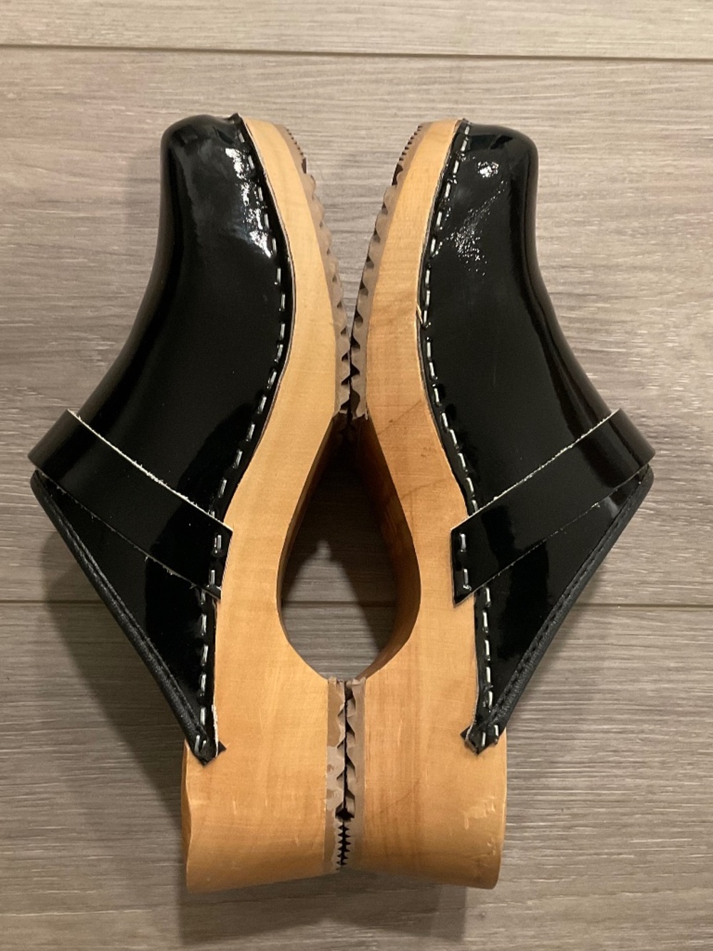BJORK Maja Wood Leather Clogs Black Patent Leather EU39 U.S. 8-8.5 LIKE NEW - Picture 4 of 10